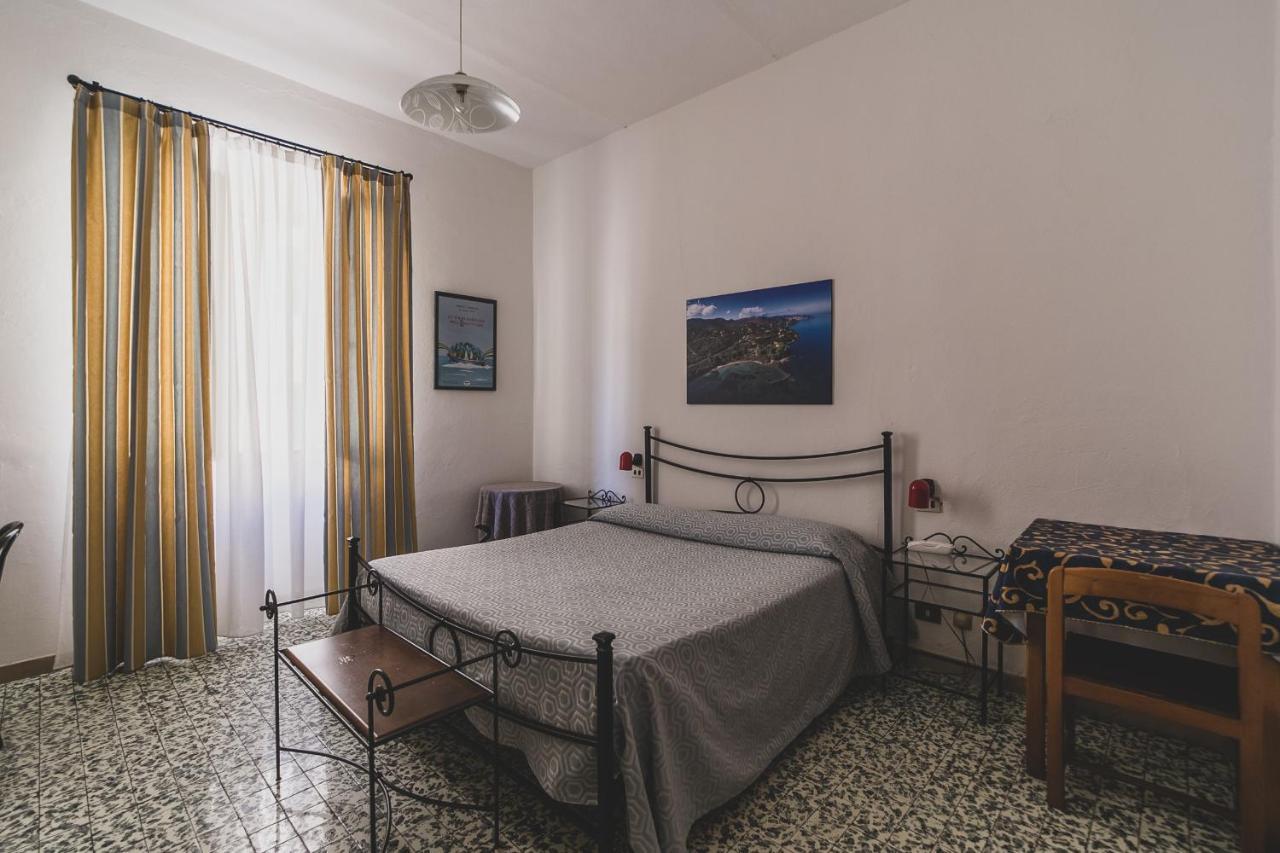 Hotel Alfiero Porto Santo Stefano  Værelse billede