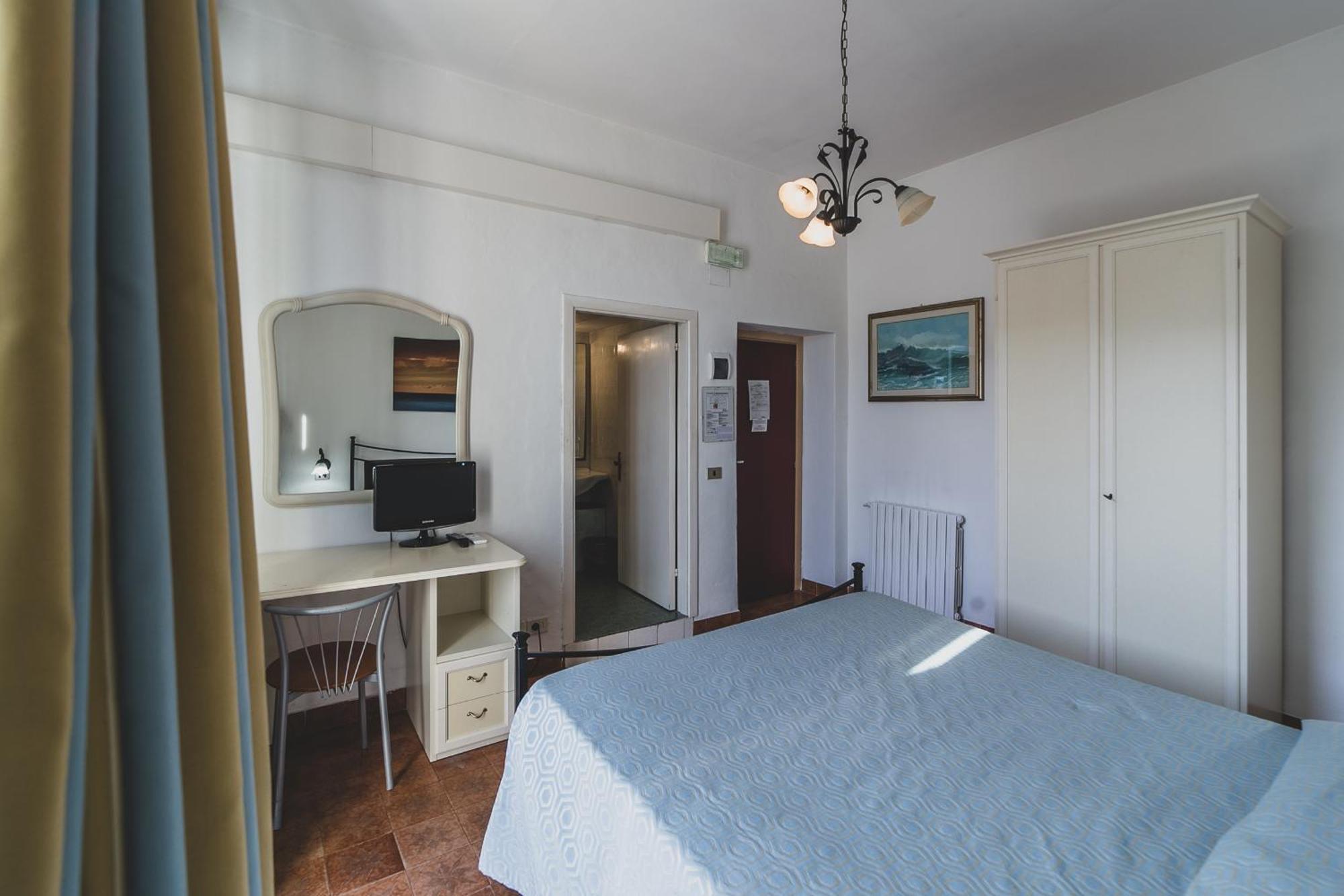 Hotel Alfiero Porto Santo Stefano  Værelse billede